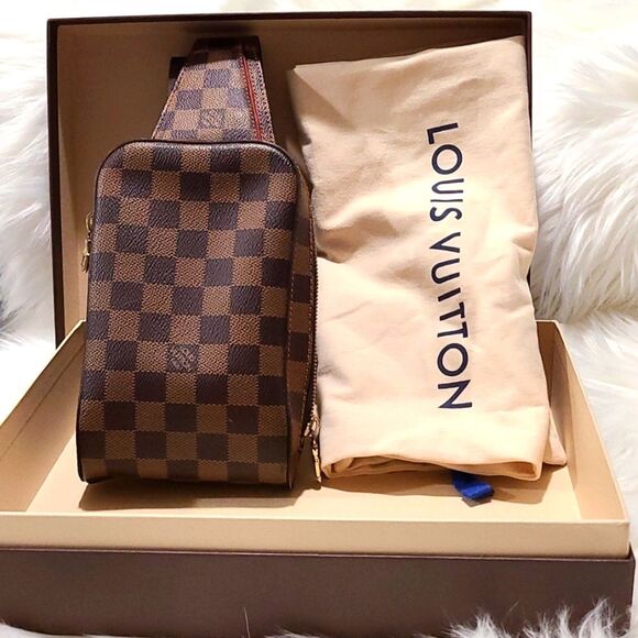 💯 Authentic Louis Vuitton Geronimo Bag🍀 - Picture 1 of 13
